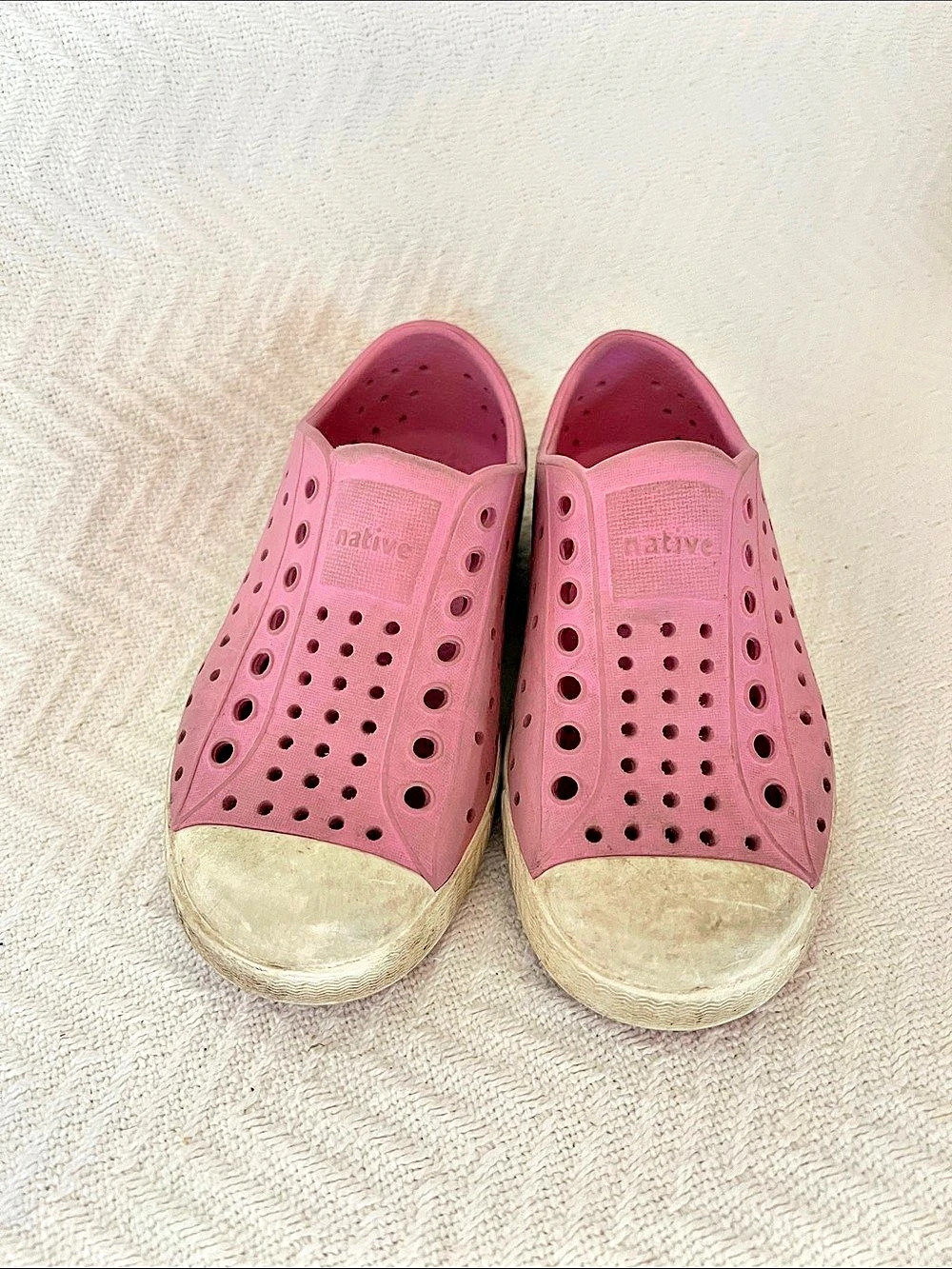 Native Girls Pink Perforated Slip-On Sneakers